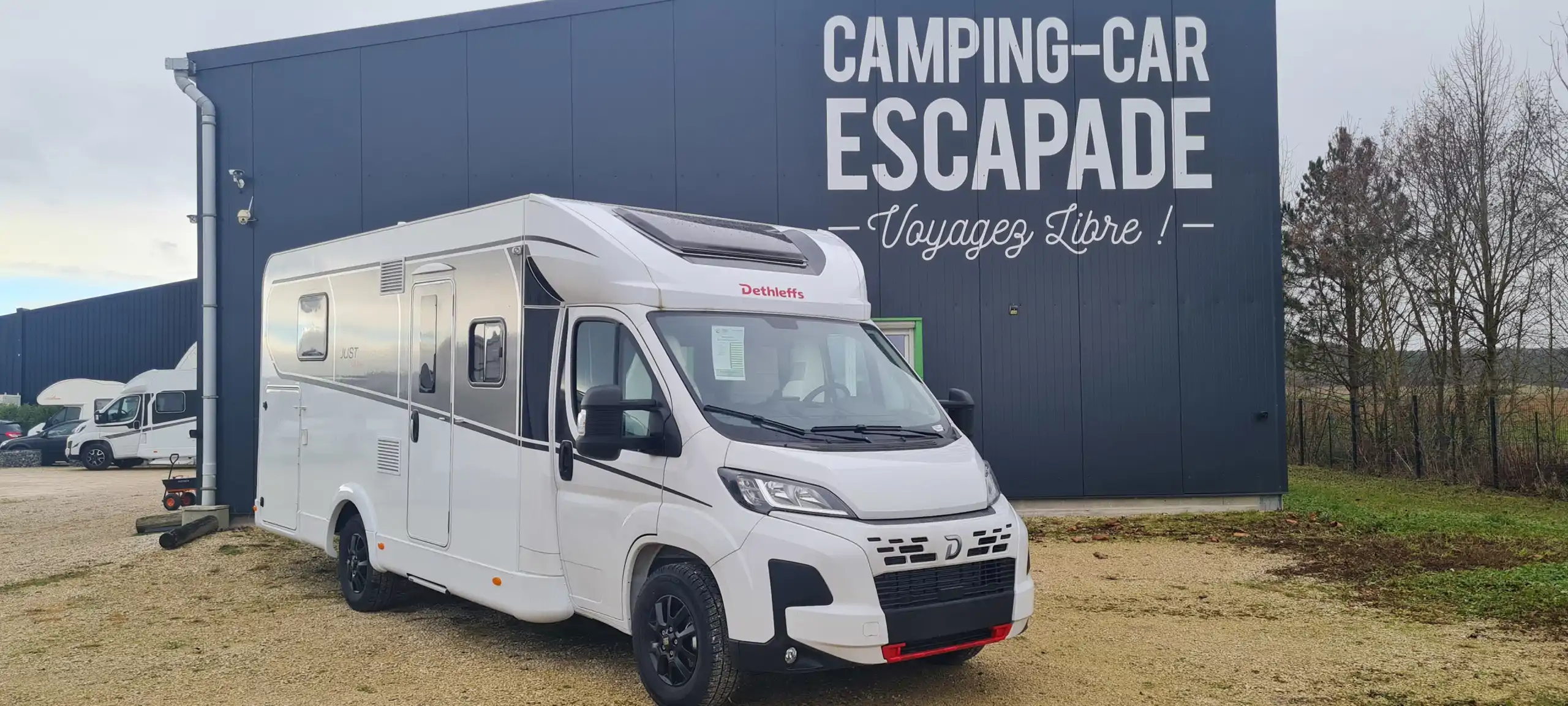 Photo Dethleffs Just T Trend 7052 DBL