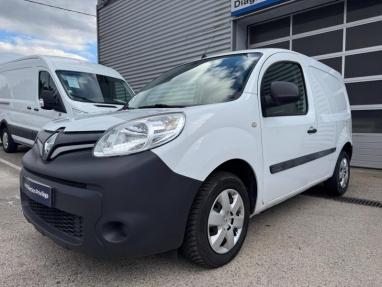 Voir le détail de l'offre de cette RENAULT Kangoo 1.5 Blue dCi 95ch Business 5cv de 2021 en vente à partir de 205.13 €  / mois