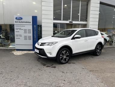 Voir le détail de l'offre de cette TOYOTA RAV4 124 D-4D Lounge 2WD de 2015 en vente à partir de 193.47 €  / mois