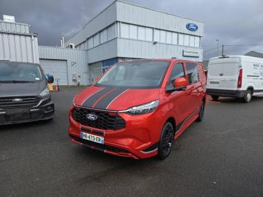 Voir le détail de l'offre de cette FORD Transit Custom Fg 320 L1H1 2.5 Duratec 232ch Hybride recheargeable Cabine Approfondie Sport CVT de 2024 en vente à partir de 54 999 € 