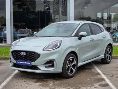 Voir le détail de l'offre de cette FORD Puma 1.0 EcoBoost Hybrid 125ch ST Line S&S de 2025 en vente à partir de 353.25 €  / mois