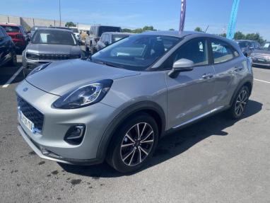 Voir le détail de l'offre de cette FORD Puma 1.0 EcoBoost 125ch S&S mHEV Titanium Powershift de 2022 en vente à partir de 21 999 €