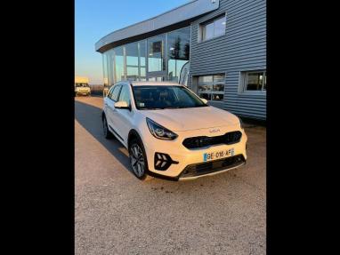 Voir le détail de l'offre de cette KIA Niro 1.6 GDi 105ch ISG + Ã©lectrique 43.5ch Lounge DCT6 MY22 de 2022 en vente à partir de 413.79 €  / mois