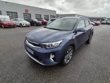 Voir le détail de l'offre de cette KIA Stonic 1.0 T-GDi 100ch MHEV Launch Edition iBVM6 de 2021 en vente à partir de 192.56 €  / mois