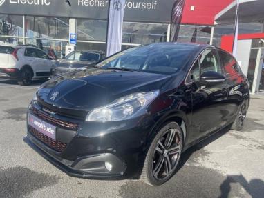 Voir le détail de l'offre de cette PEUGEOT 208 1.2 PureTech 110ch Allure S&S 5p de 2018 en vente à partir de 8 999 € 