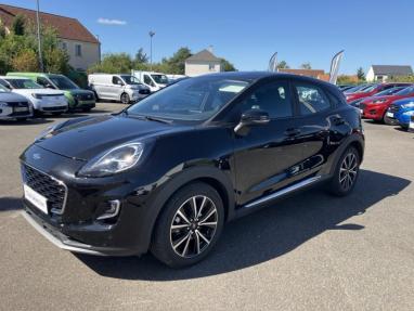 Voir le détail de l'offre de cette FORD Puma 1.0 Flexifuel 125ch S&S mHEV Titanium de 2023 en vente à partir de 221.96 €  / mois