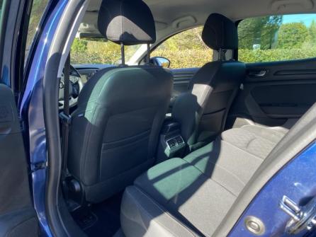 RENAULT Megane 1.3 TCe 140ch FAP Limited EDC à vendre à Bourges - Image n°12